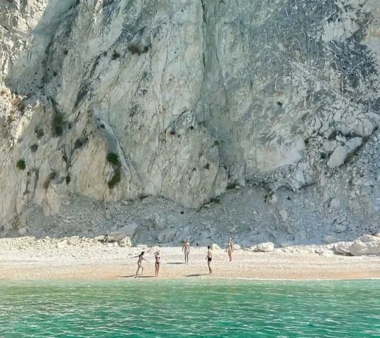 White Crest Beach White Crest Beach